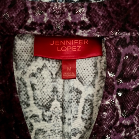 Jennifer Lopez SZ Med Long Sleeve Shark Bite Hemline Tunic Blouse with Keyhole - Picture 3 of 7